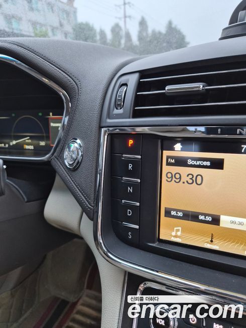 Lincoln Continental 2019