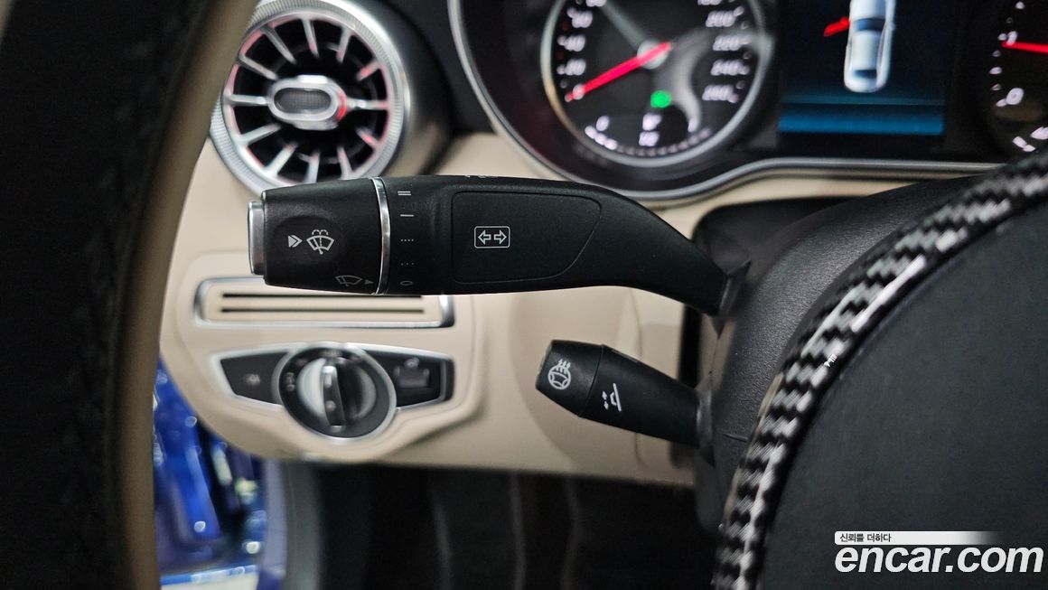 Mercedes-Benz C-Class 2019