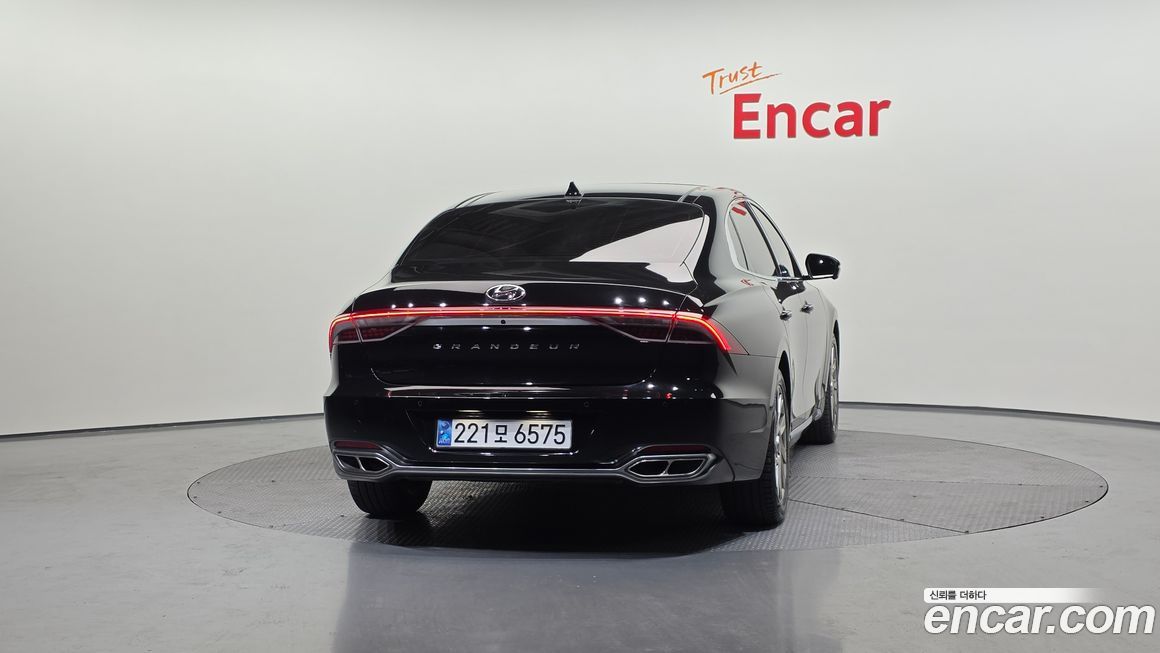 Hyundai Grandeur 2020