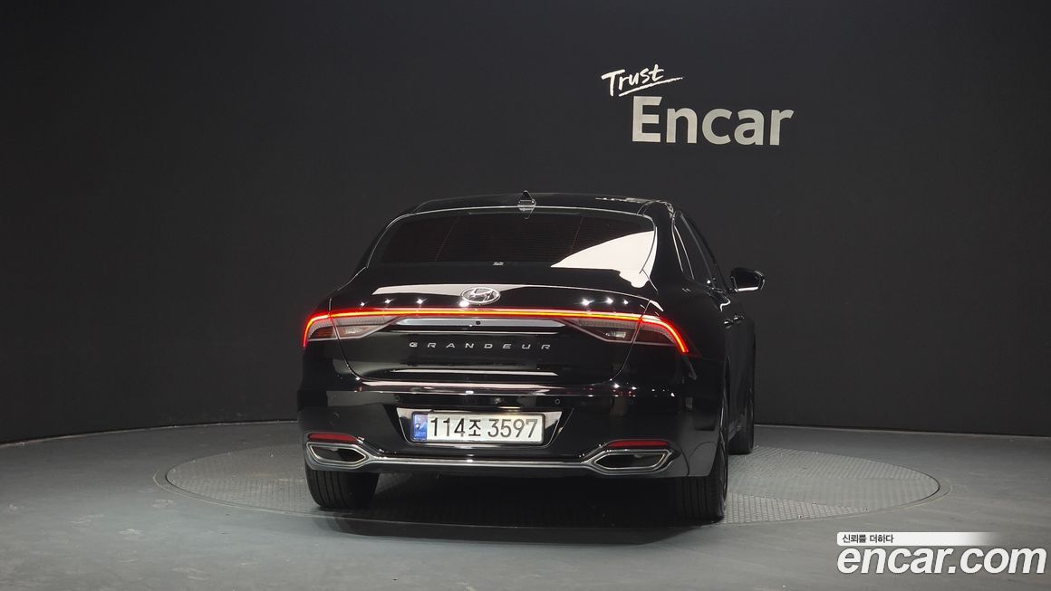 Hyundai Grandeur 2022