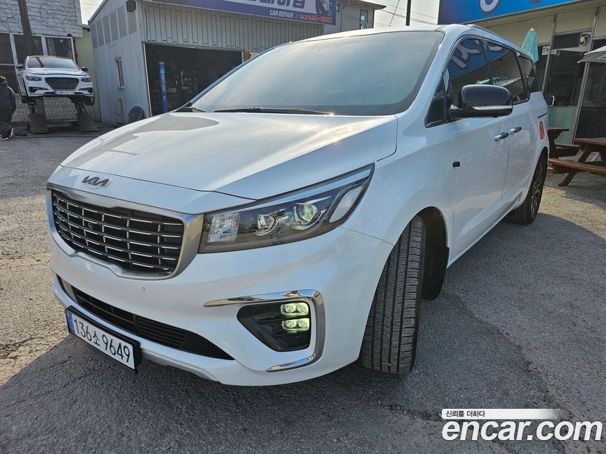 Kia Canival 2019