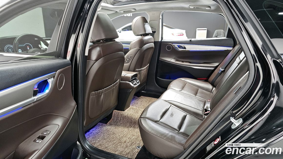Hyundai Grandeur 2020
