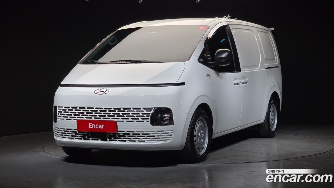 Hyundai Staria 2023