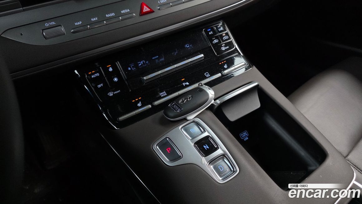 Hyundai Grandeur 2021