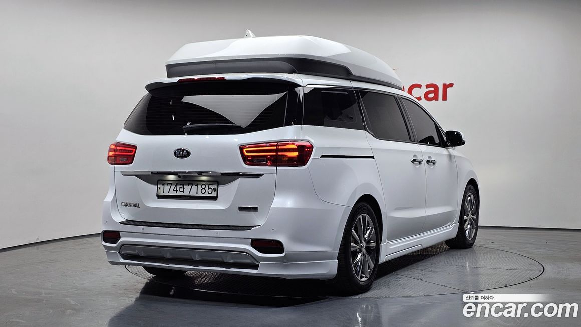 Kia Canival 2020