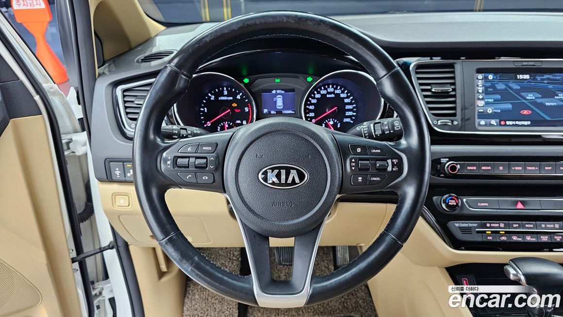 Kia Canival 2019