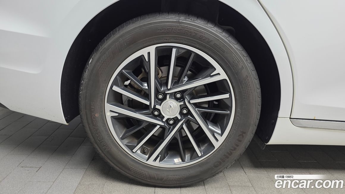 Hyundai Grandeur 2021