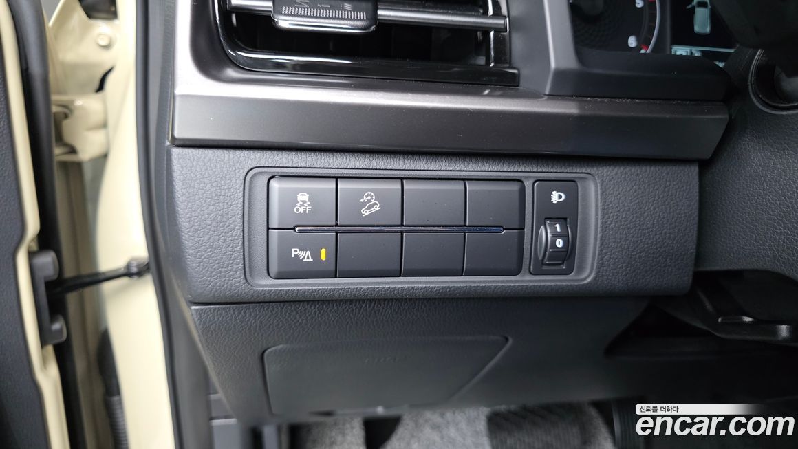 KG_Mobility_Ssangyong Rexton 2024