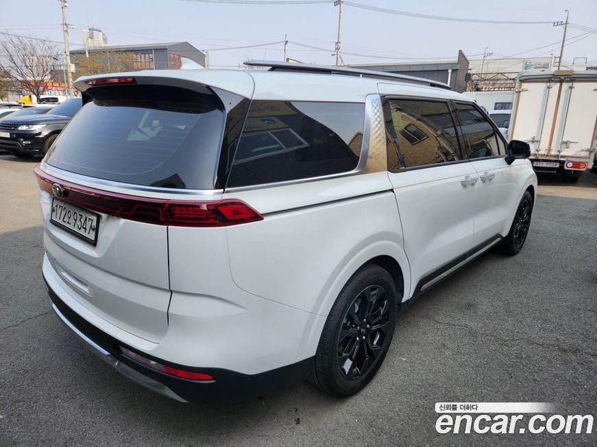 Kia Canival 2021