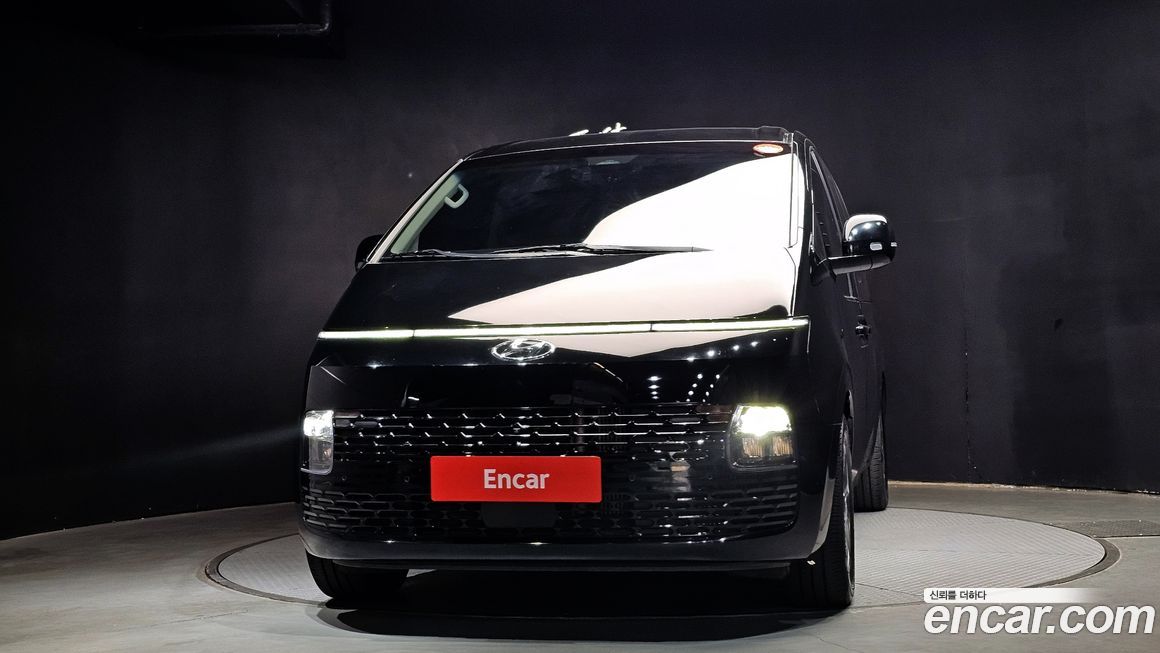 Hyundai Staria 2022