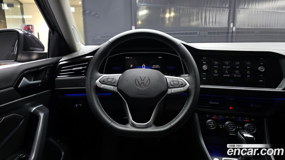 Volkswagen Jetta 2023