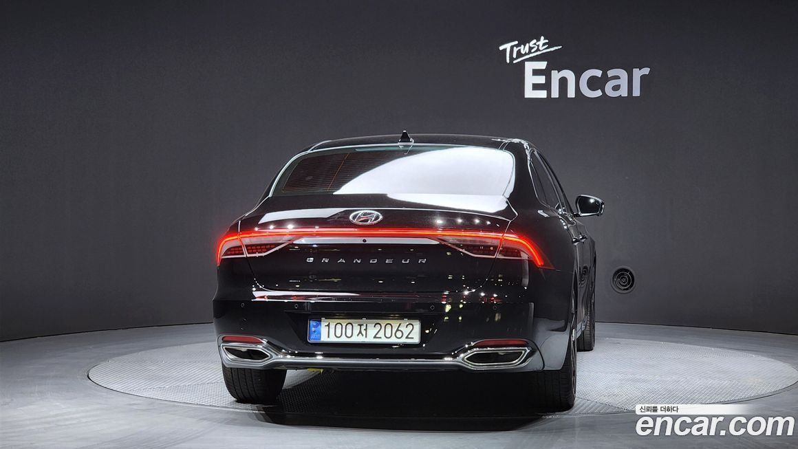 Hyundai Grandeur 2021