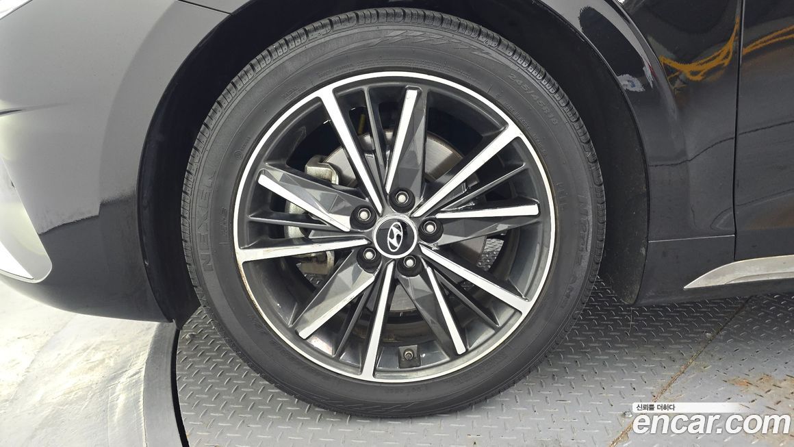 Hyundai Grandeur 2022