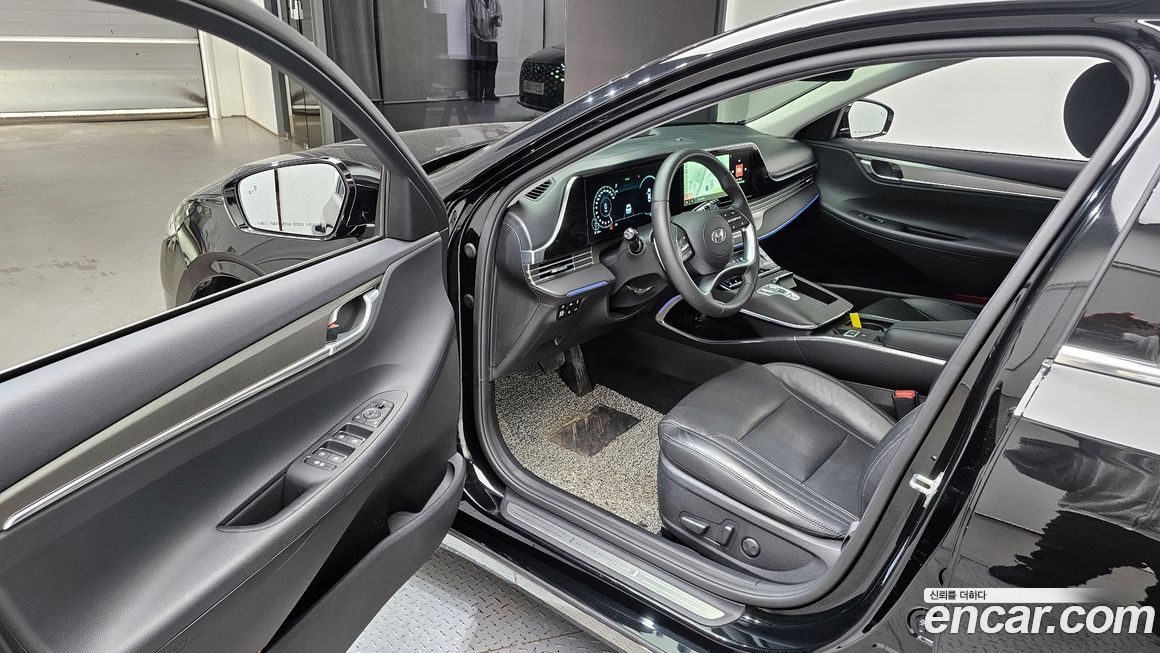 Hyundai Grandeur 2022