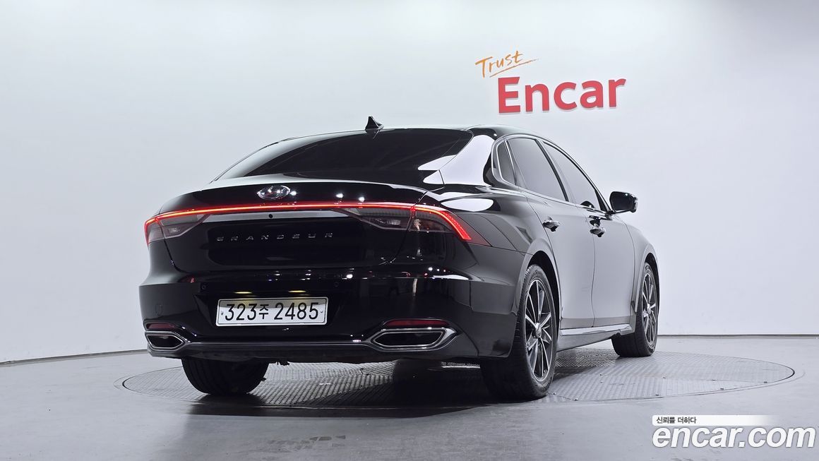 Hyundai Grandeur 2022