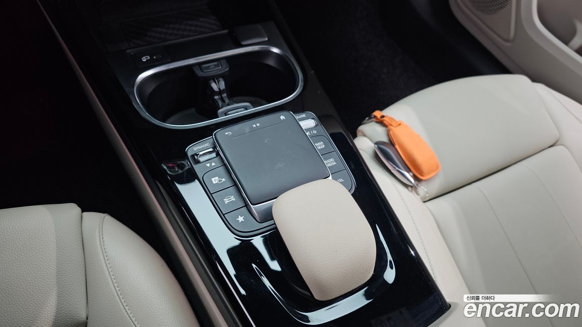 Mercedes-Benz A-Class 2021