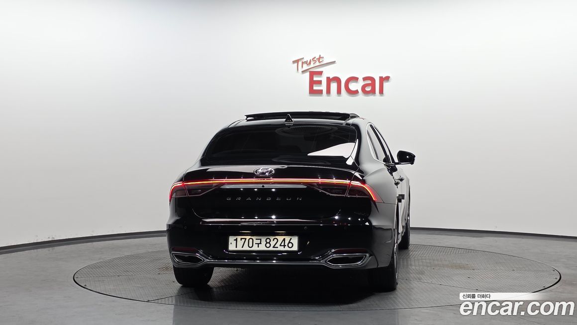 Hyundai Grandeur 2022