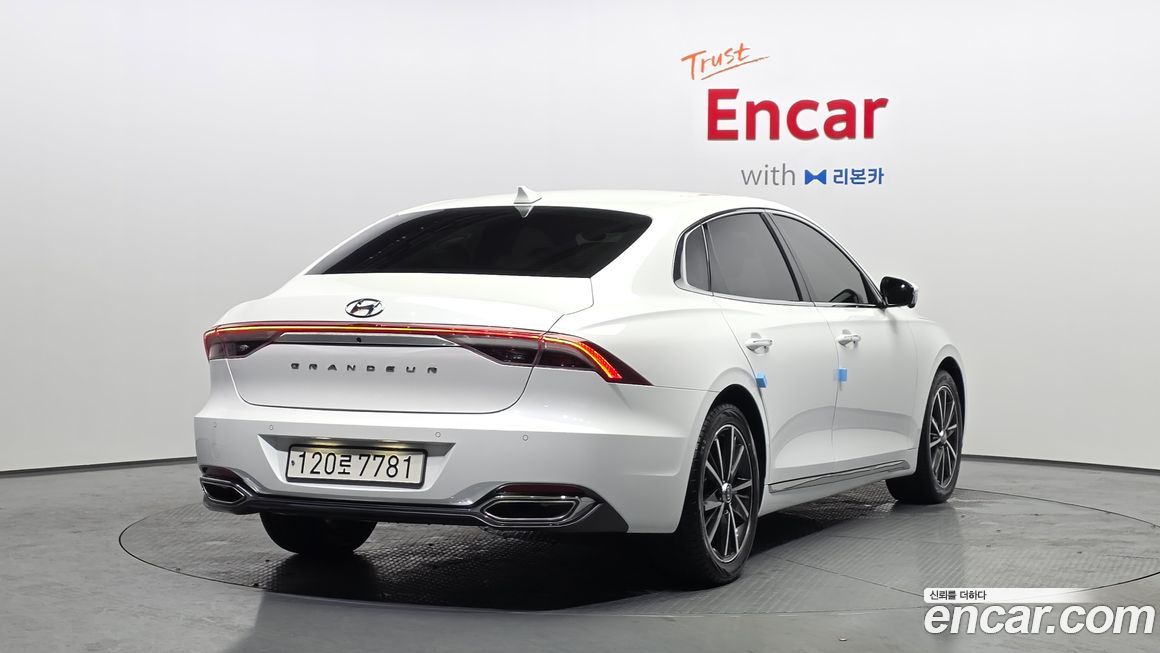 Hyundai Grandeur 2022