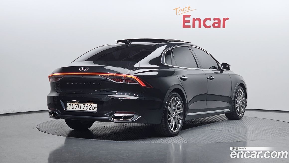 Hyundai Grandeur 2020