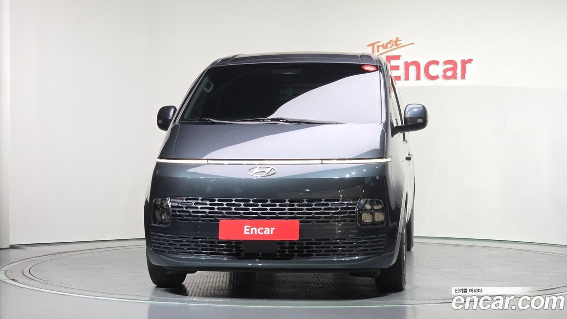 Hyundai Staria 2024