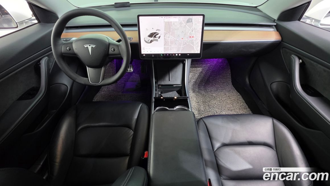 Tesla Model 3 2020
