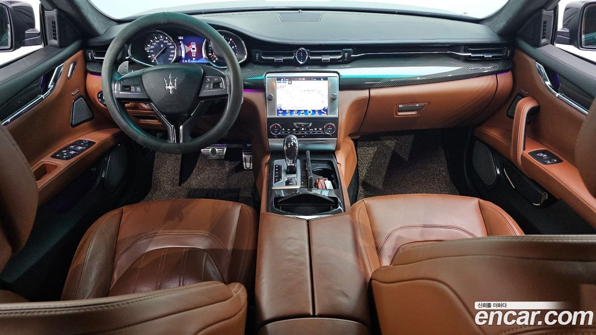 Maserati Quattroporte 2014