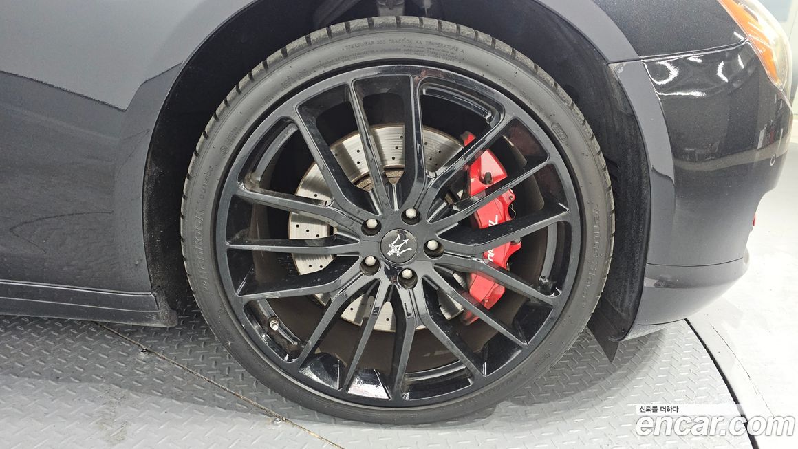 Maserati Quattroporte 2014