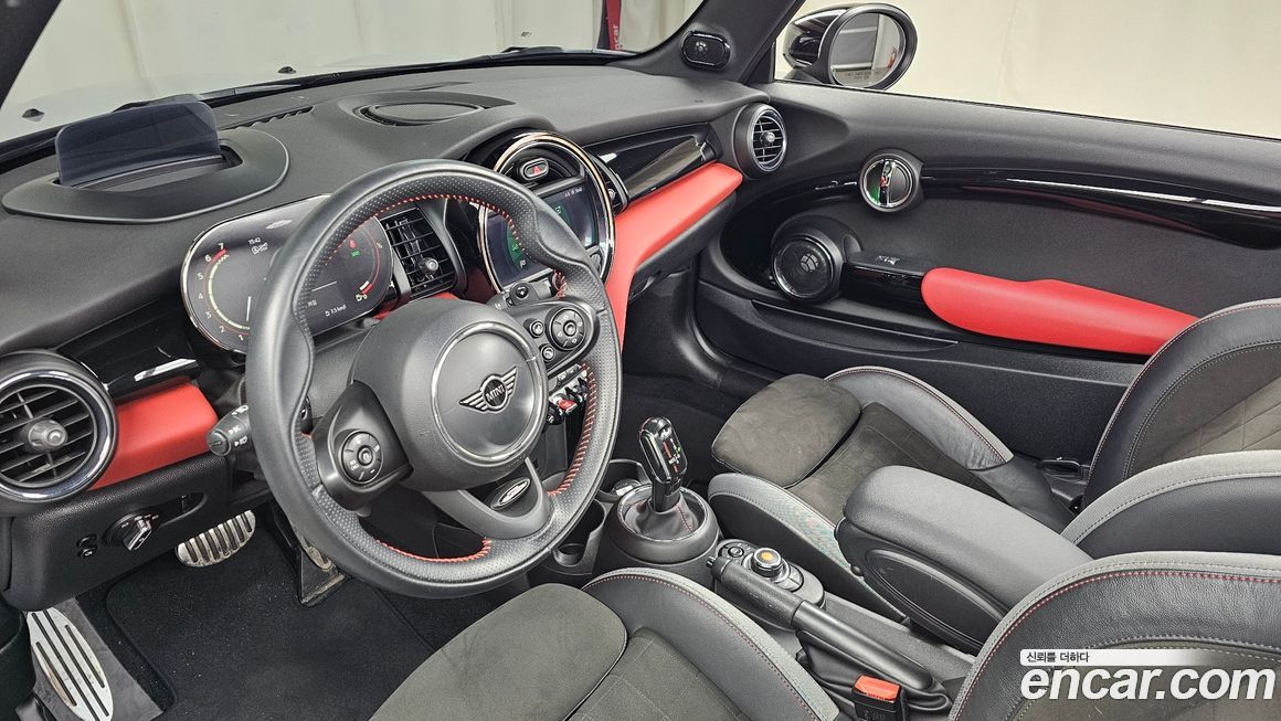 Mini Cooper Convertible 2021