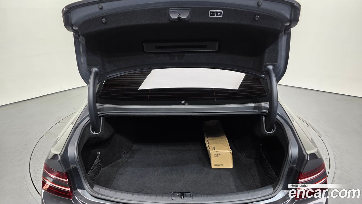 Genesis G80 2021