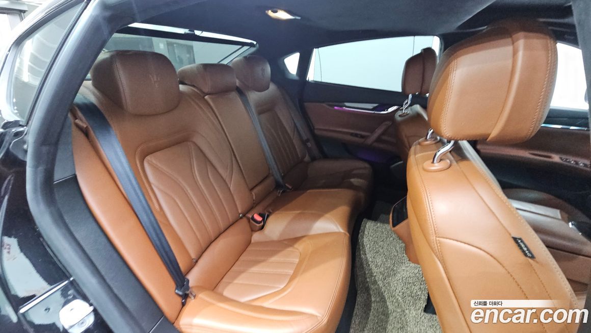 Maserati Quattroporte 2014