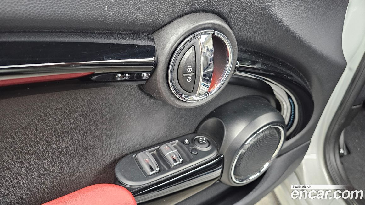 Mini Cooper Convertible 2021