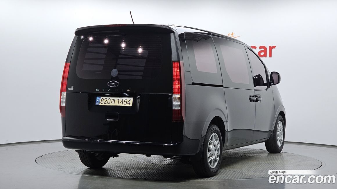 Hyundai Staria 2023