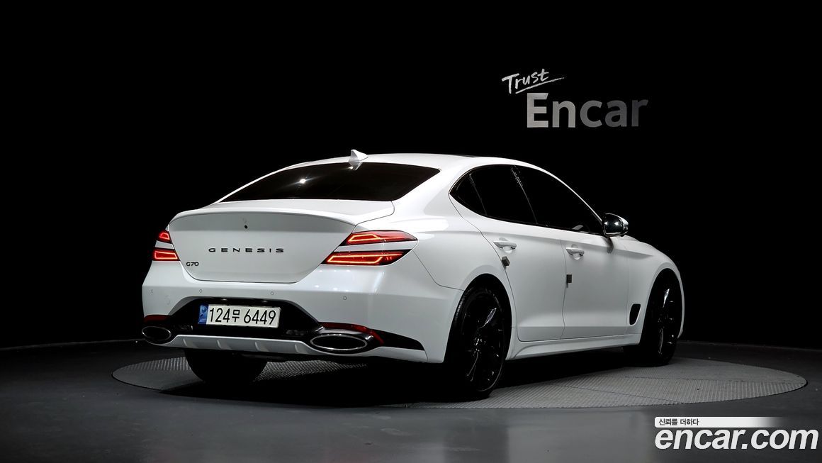 Genesis G70 2021