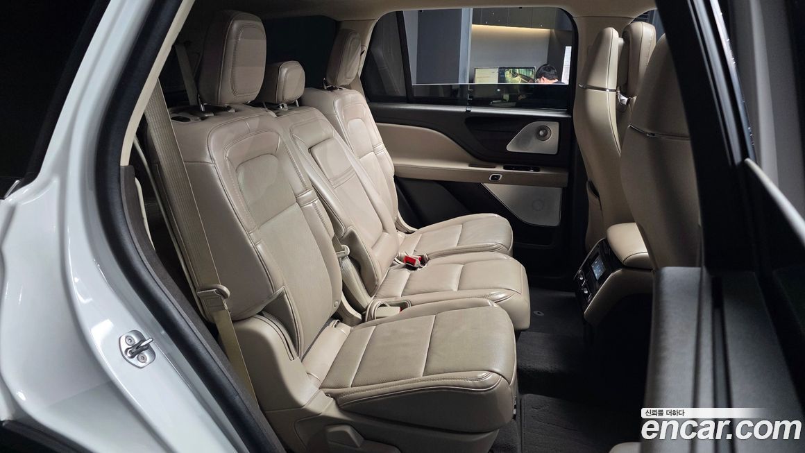 Lincoln Aviator 2021