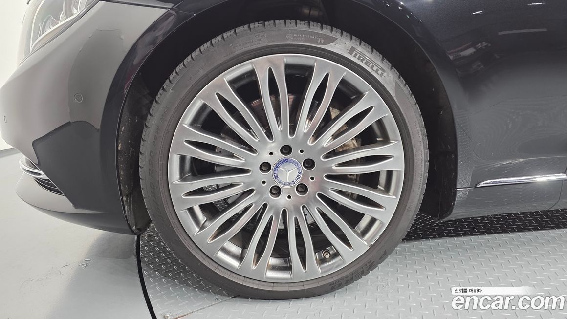 Mercedes-Benz S-Class 2015