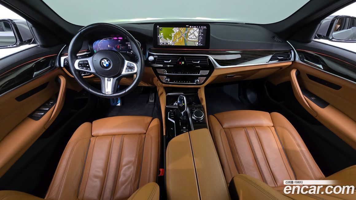 BMW 5-Series 2022