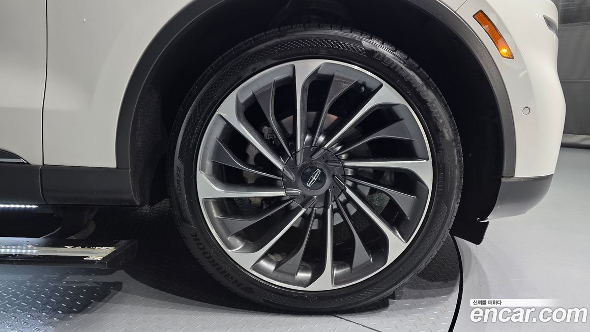 Lincoln Aviator 2021