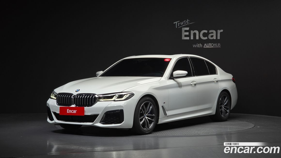BMW 5-Series 2022