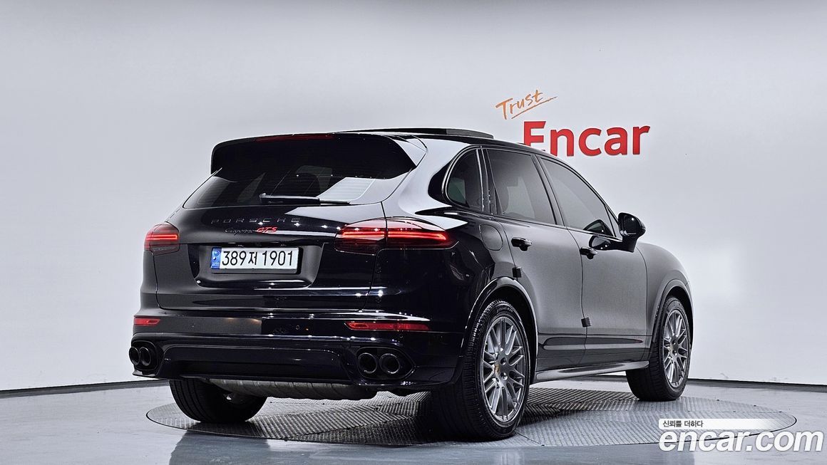 Porsche Cayenne 2016