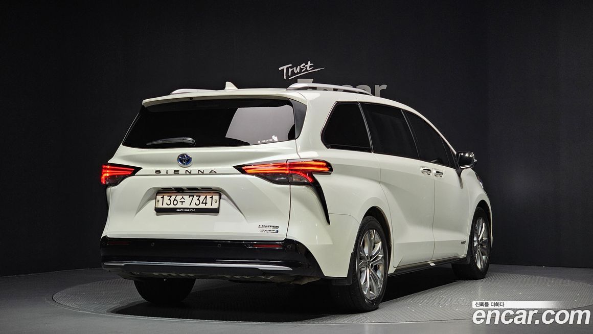 Toyota Sienna 2021
