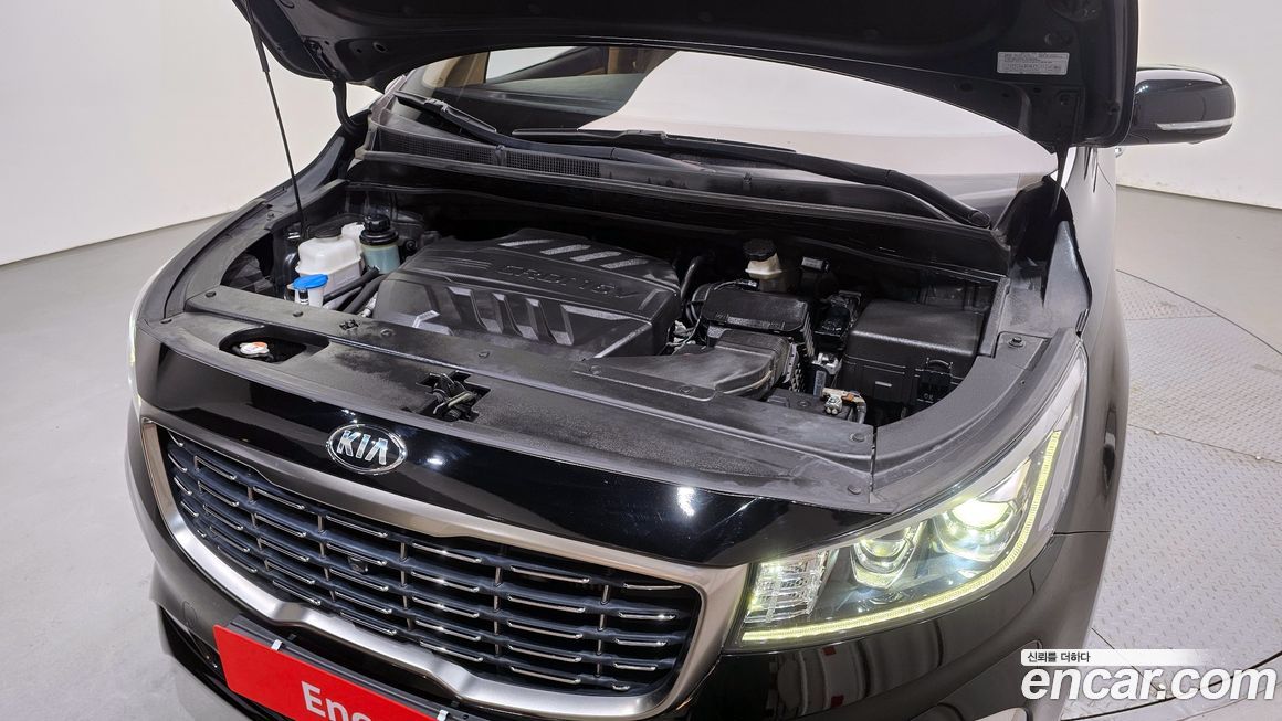 Kia Canival 2019