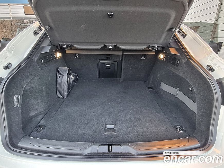 Maserati Levante 2022