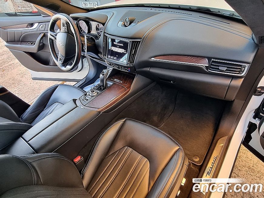 Maserati Levante 2022