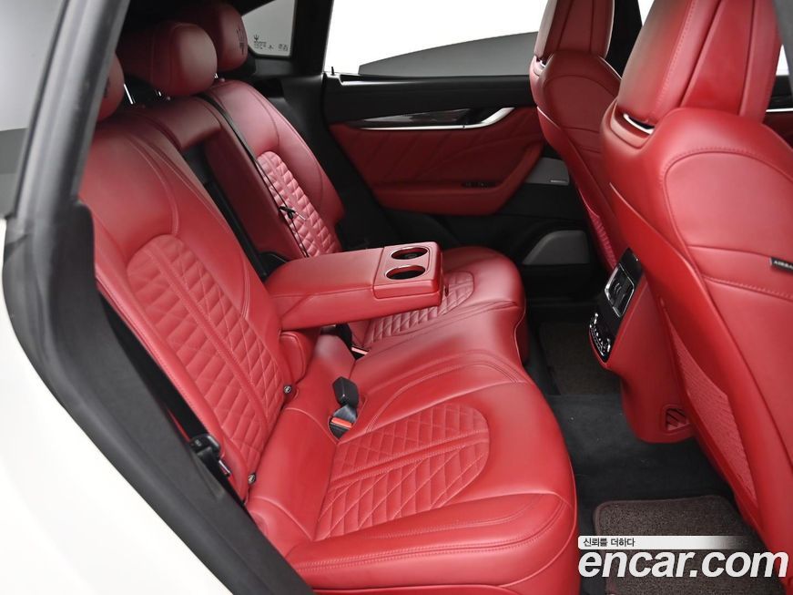 Maserati Levante 2019