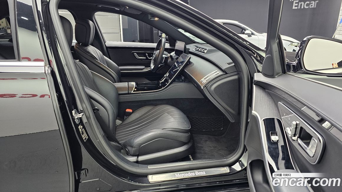 Mercedes-Benz S-Class 2022