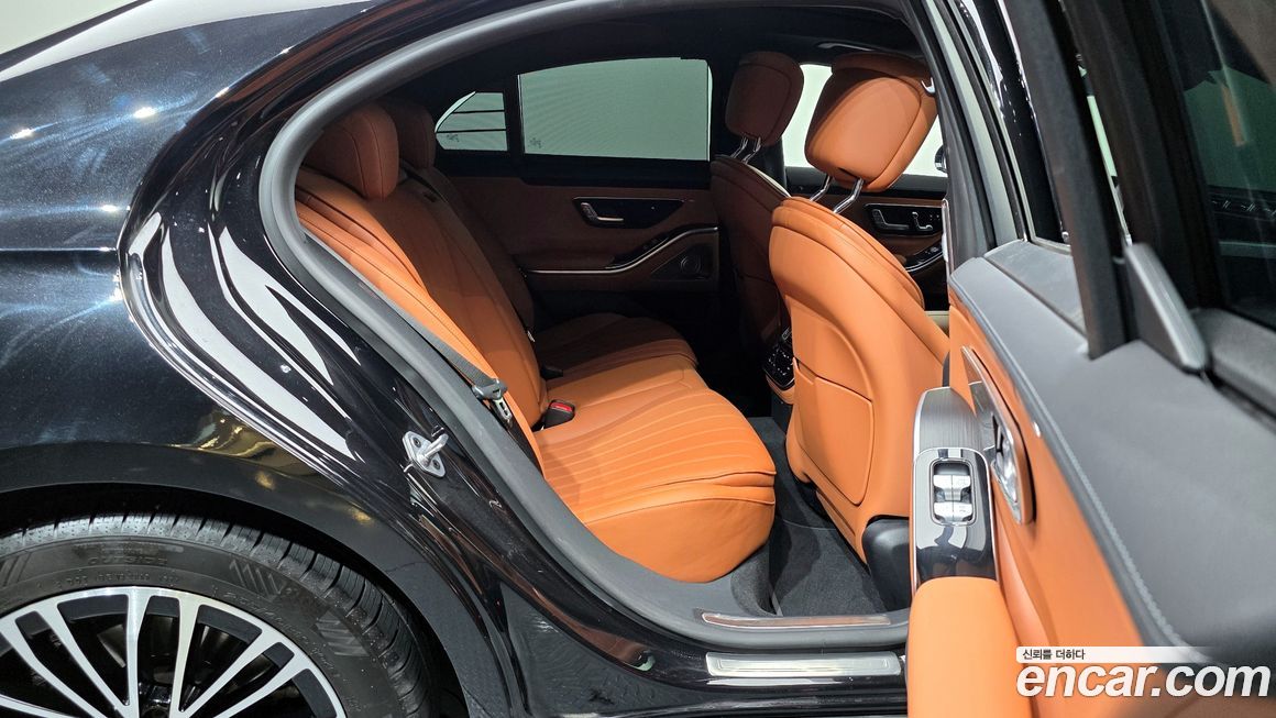 Mercedes-Benz S-Class 2022