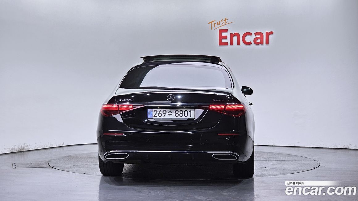 Mercedes-Benz S-Class 2022