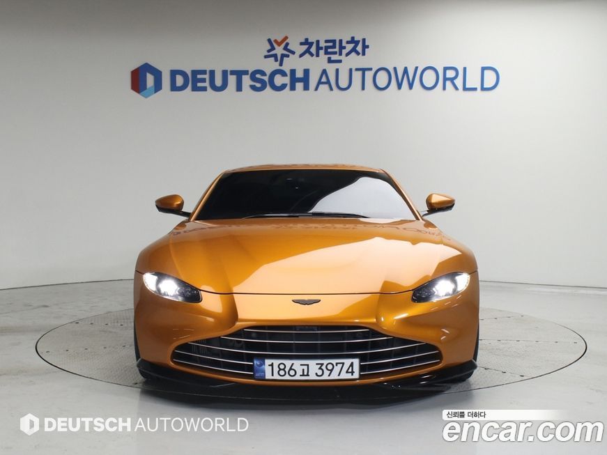 Astonmartin Vantage 2023