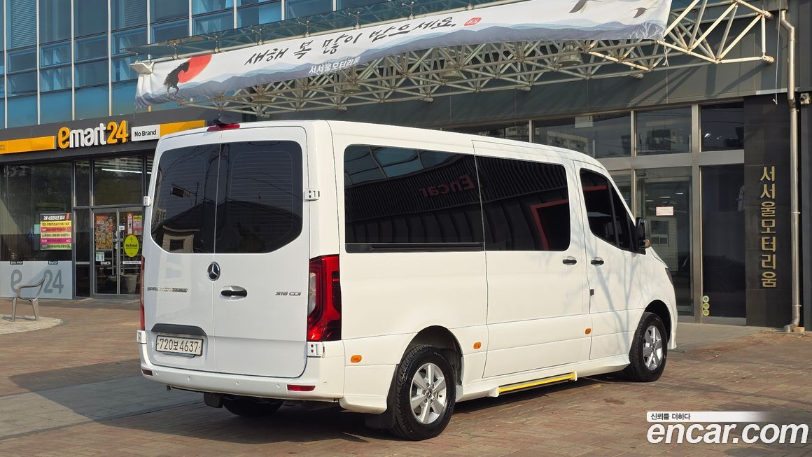 Mercedes-Benz Sprinter 2024