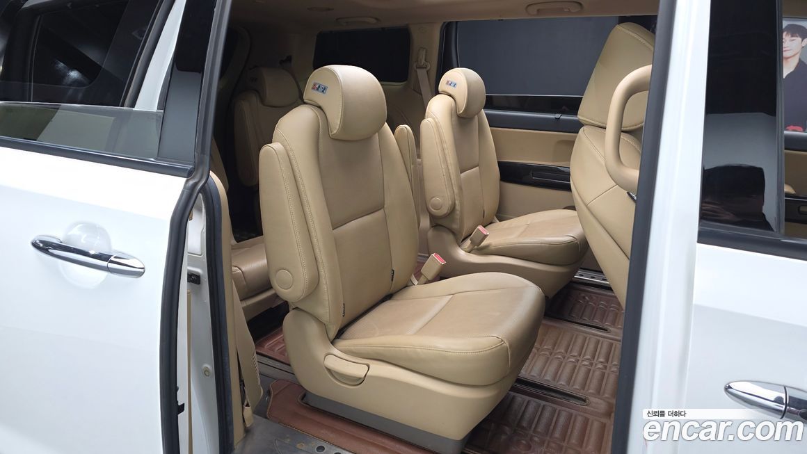 Kia Canival 2016